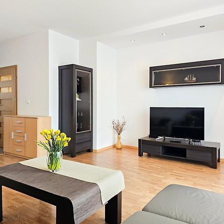 Visit Baltic - Platan Apartment ชวีโนวิชแจ ภายนอก รูปภาพ