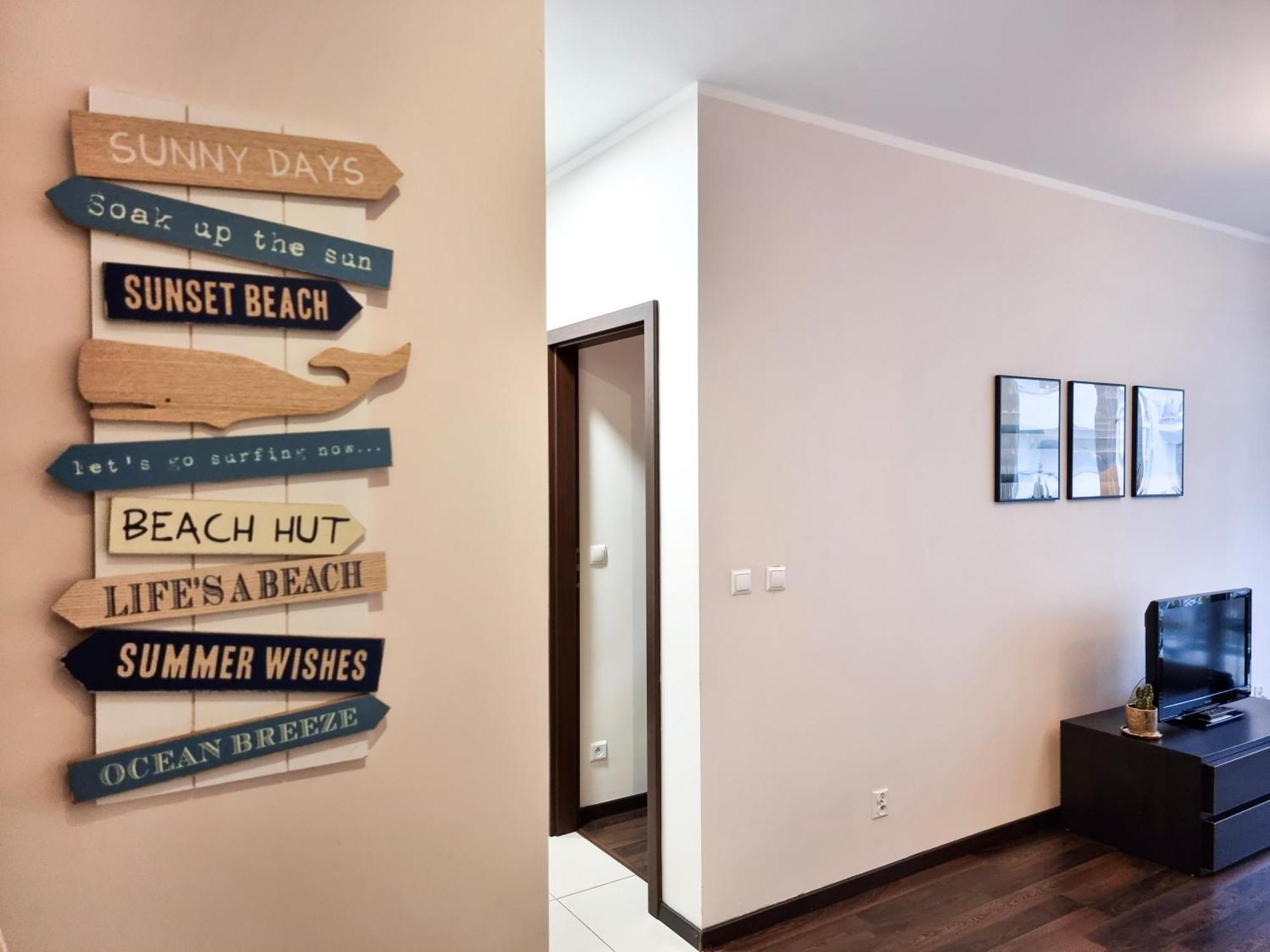 Visit Baltic - Platan Apartment ชวีโนวิชแจ ภายนอก รูปภาพ
