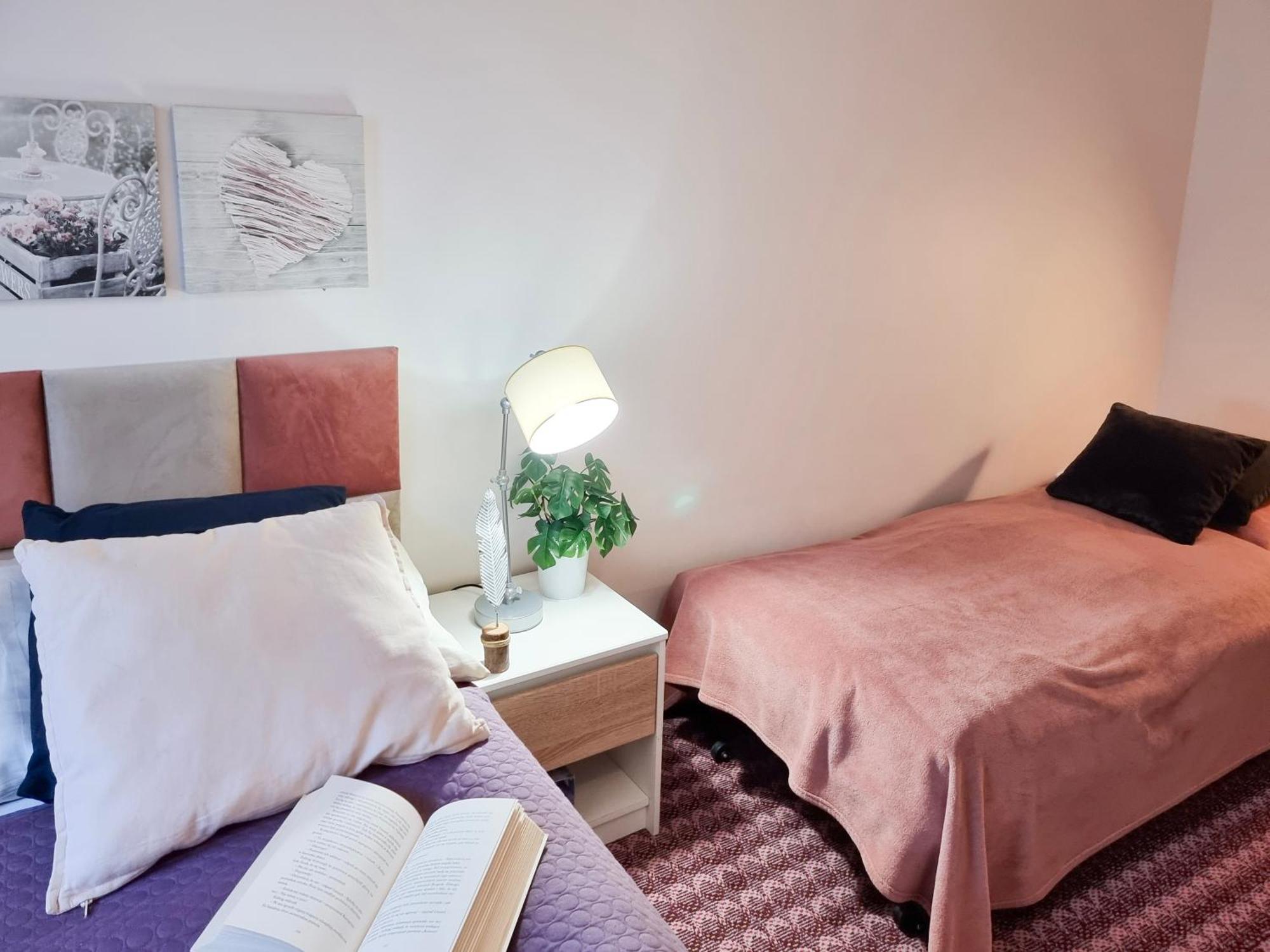 Visit Baltic - Platan Apartment ชวีโนวิชแจ ภายนอก รูปภาพ