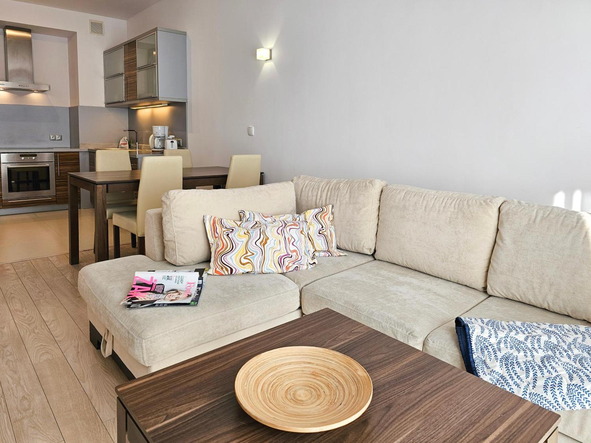 Visit Baltic - Platan Apartment ชวีโนวิชแจ ภายนอก รูปภาพ