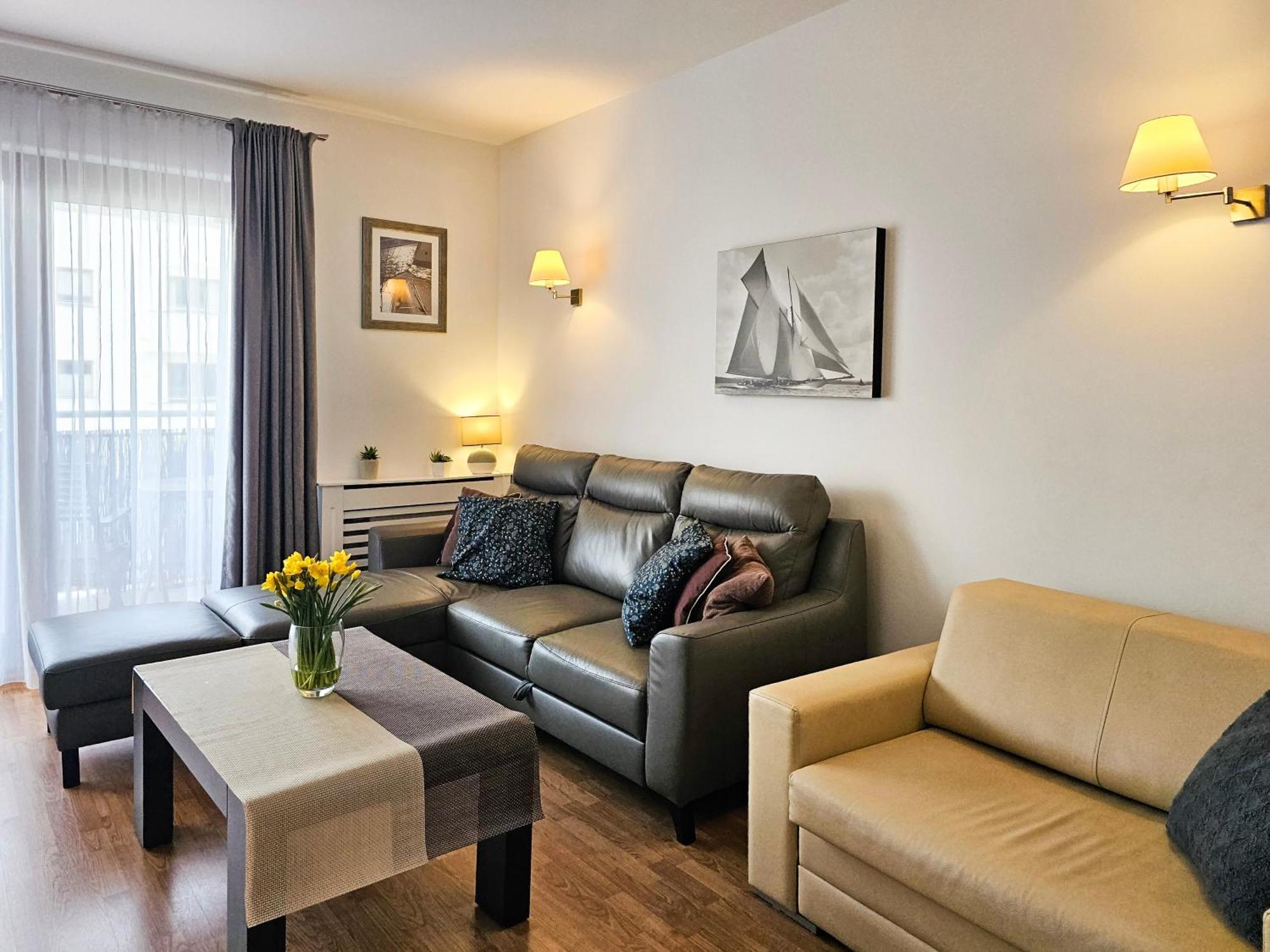 Visit Baltic - Platan Apartment ชวีโนวิชแจ ภายนอก รูปภาพ